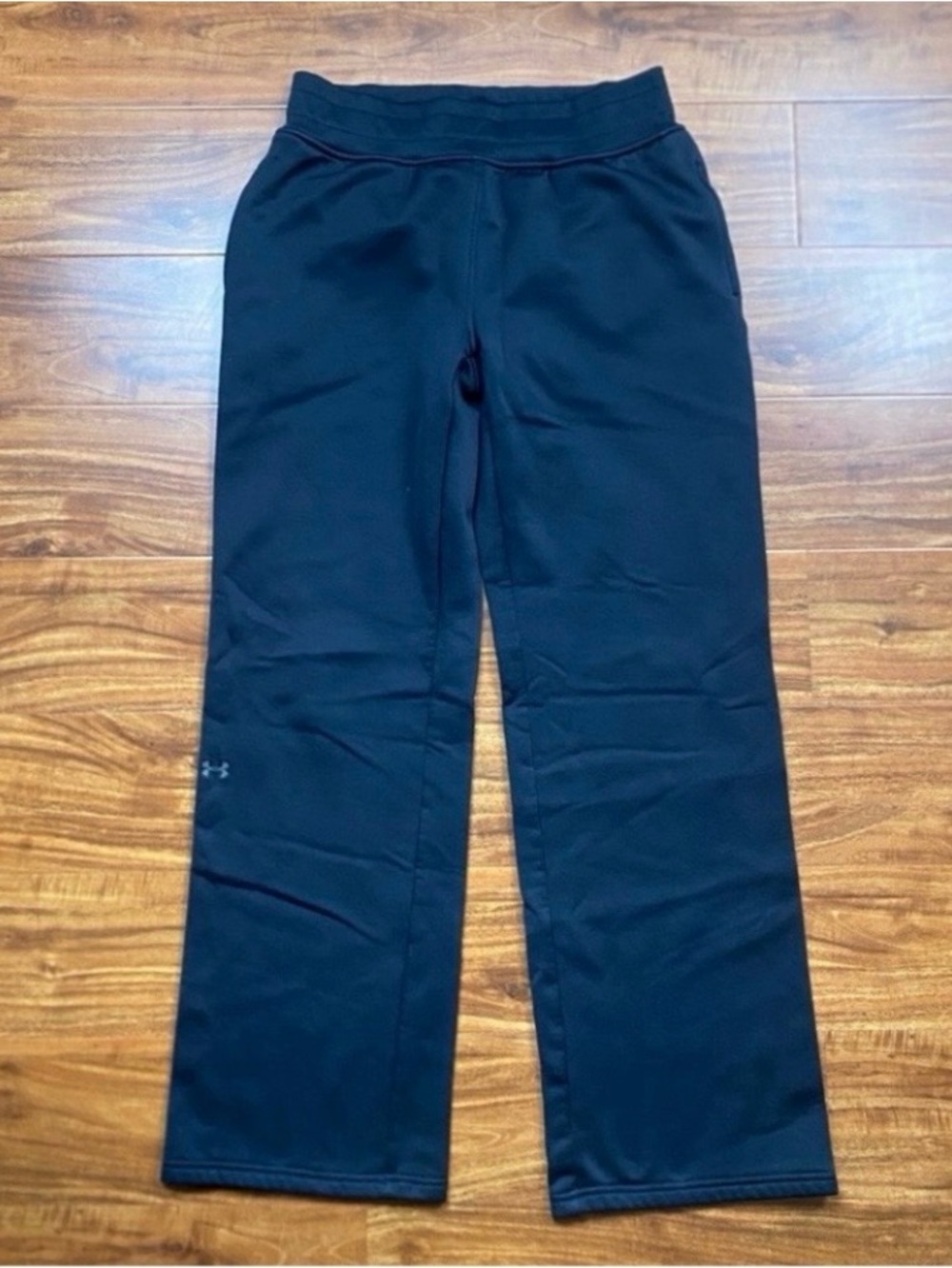 Under Armour Womens Black Loose Fit Ankle Sweatpants Size Medium Athleisure Gym